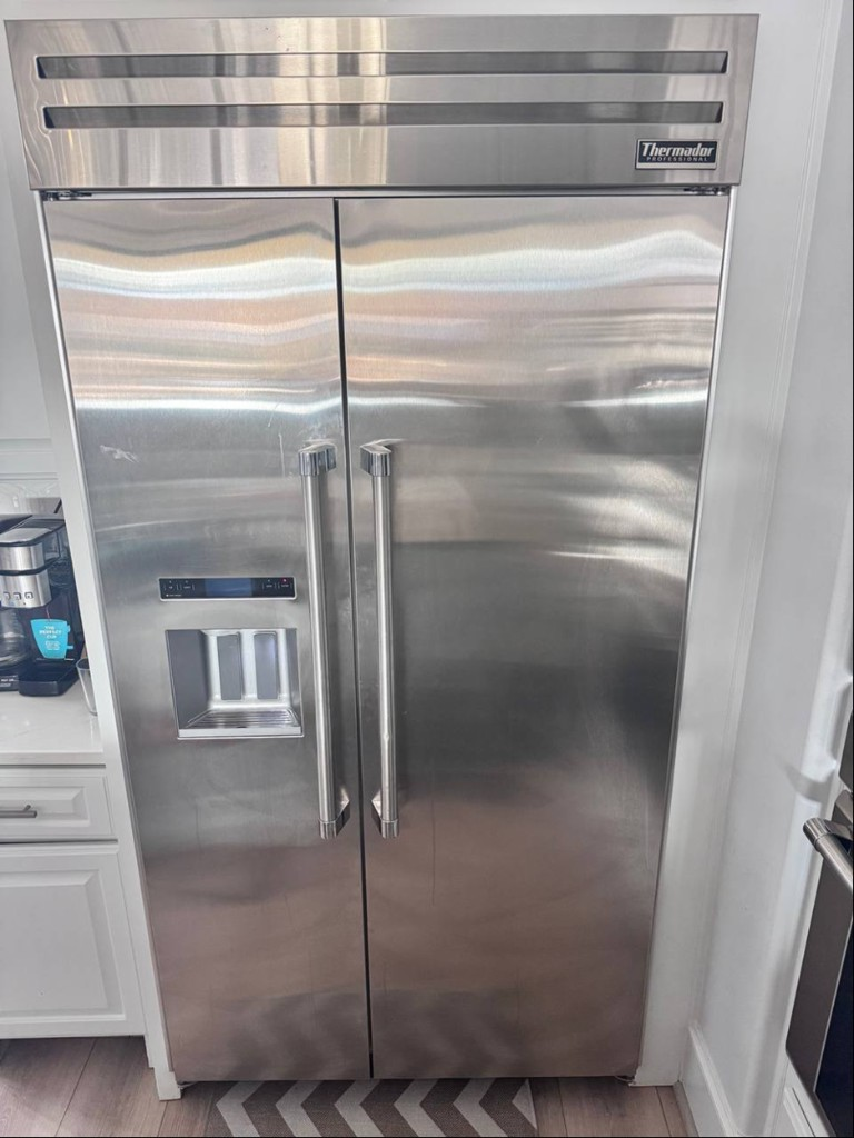 Refrigerator repair